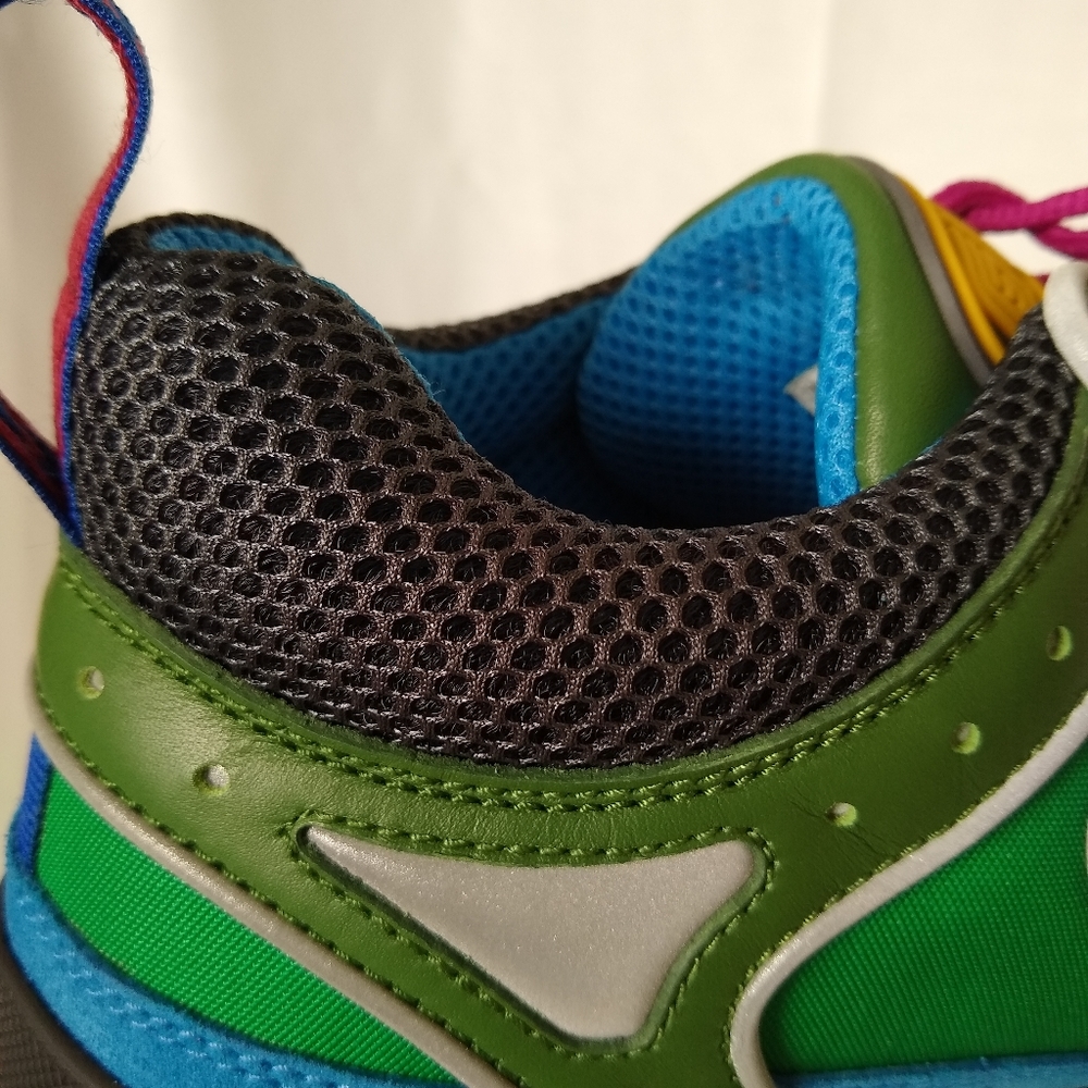 Gucci Men's Sneakers / tennis shoes -  Size 9.5 - Picture 8 of 11